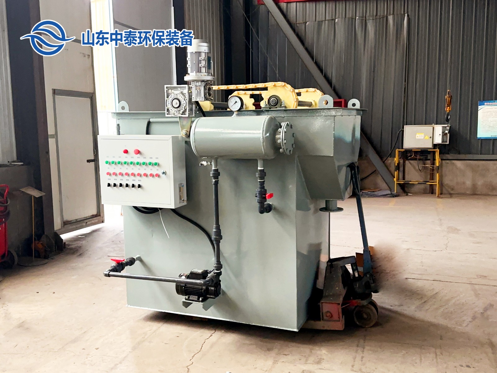 山東<a href='http://m.sujiaofangsu.com/' target='_blank' title='氣浮機'><strong>氣浮機</strong></a>，山東<a href='http://m.sujiaofangsu.com/' target='_blank' title='氣浮機'><strong>氣浮機</strong></a>廠家，山東氣浮機廠，氣浮機