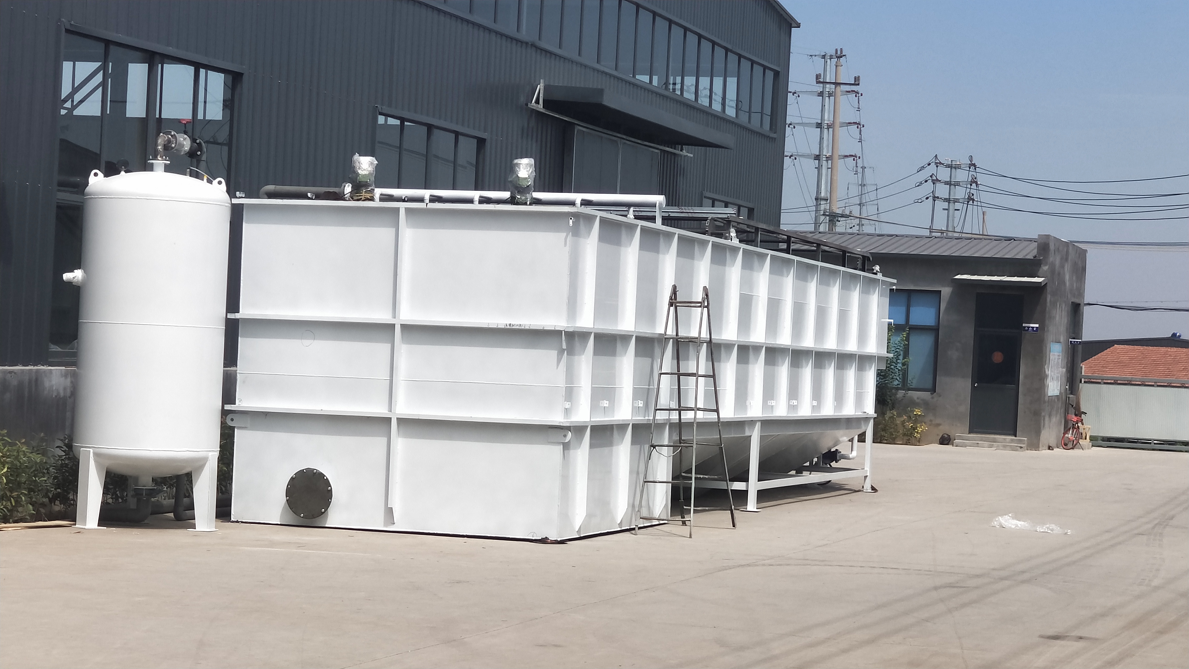 山東<a href='http://m.sujiaofangsu.com/' target='_blank' title='氣浮機'><strong>氣浮機</strong></a>，山東<a href='http://m.sujiaofangsu.com/' target='_blank' title='氣浮機'><strong>氣浮機</strong></a>廠家，山東氣浮機廠，氣浮機