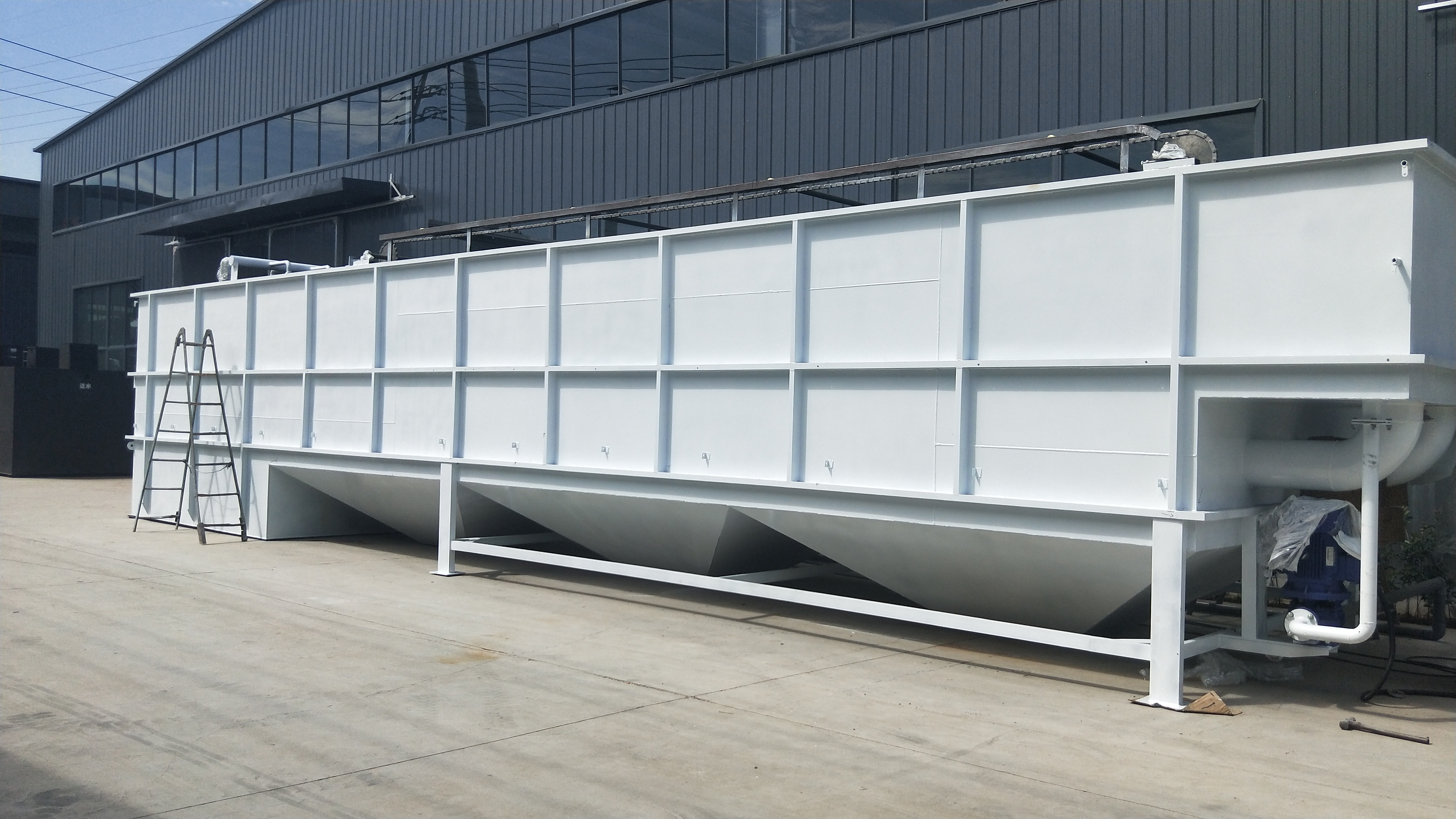 山東<a href='http://m.sujiaofangsu.com/' target='_blank' title='氣浮機'><strong>氣浮機</strong></a>，山東<a href='http://m.sujiaofangsu.com/' target='_blank' title='氣浮機'><strong>氣浮機</strong></a>廠家，山東氣浮機廠，氣浮機