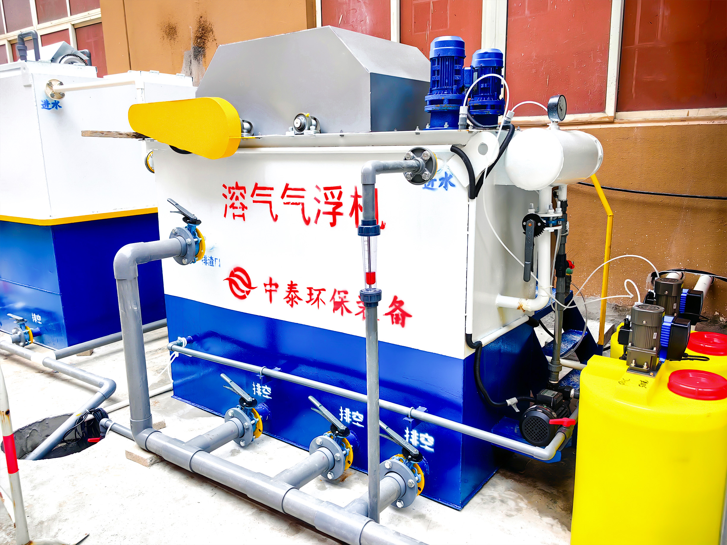 山東<a href='http://m.sujiaofangsu.com/' target='_blank' title='氣浮機(jī)'><strong>氣浮機(jī)</strong></a>，山東<a href='http://m.sujiaofangsu.com/' target='_blank' title='氣浮機(jī)'><strong>氣浮機(jī)</strong></a>廠家，山東氣浮機(jī)廠，氣浮機(jī)