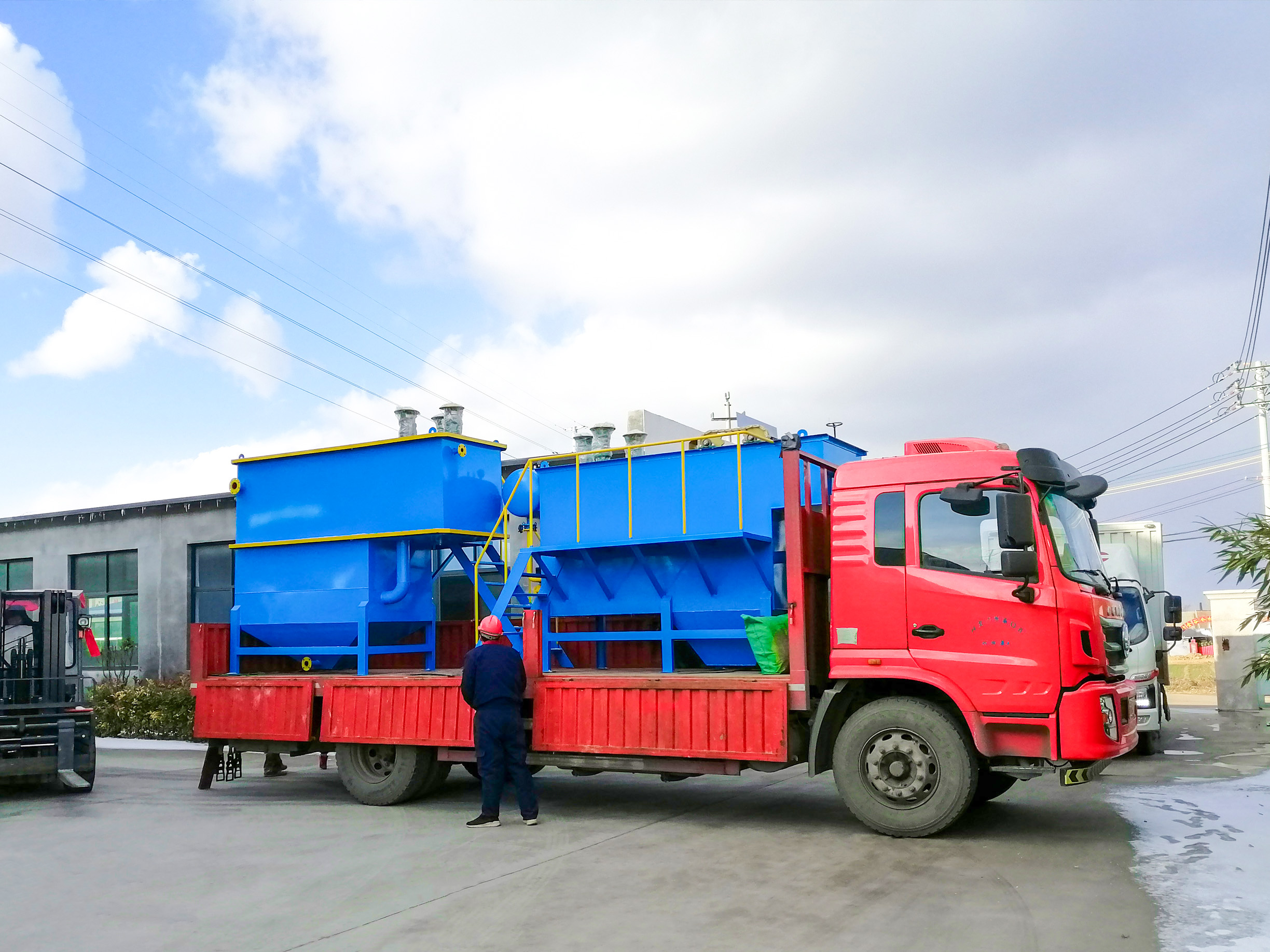 山東<a href='http://m.sujiaofangsu.com/' target='_blank' title='氣浮機'><strong>氣浮機</strong></a>，山東<a href='http://m.sujiaofangsu.com/' target='_blank' title='氣浮機'><strong>氣浮機</strong></a>廠家，山東氣浮機廠，氣浮機